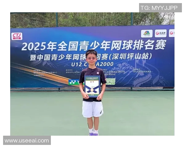 重庆网球队的耐力之道:揭秘网球巨献背后的训练与坚持 重庆网球队的耐力之道:揭秘网球巨献背后的训练与坚持