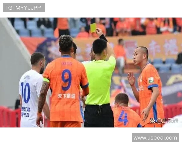 足球明星们在家中观看比赛的精彩瞬间与感人故事分享 足球明星们在家中观看比赛的精彩瞬间与感人故事分享